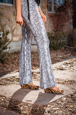 knit flare pant